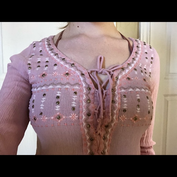 Pink Tunic with Beautiful Embroidery - Picture 4 of 4